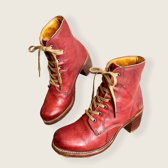 Frye Sabrina 6G Burgundy Vintage Leather Combat Lace Up Block Heel Ankle Boots - Picture 6 of 12